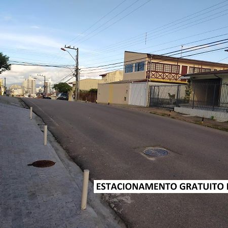 Loft Encantador A - 8 Km De Floripa Sao Jose  Luaran gambar